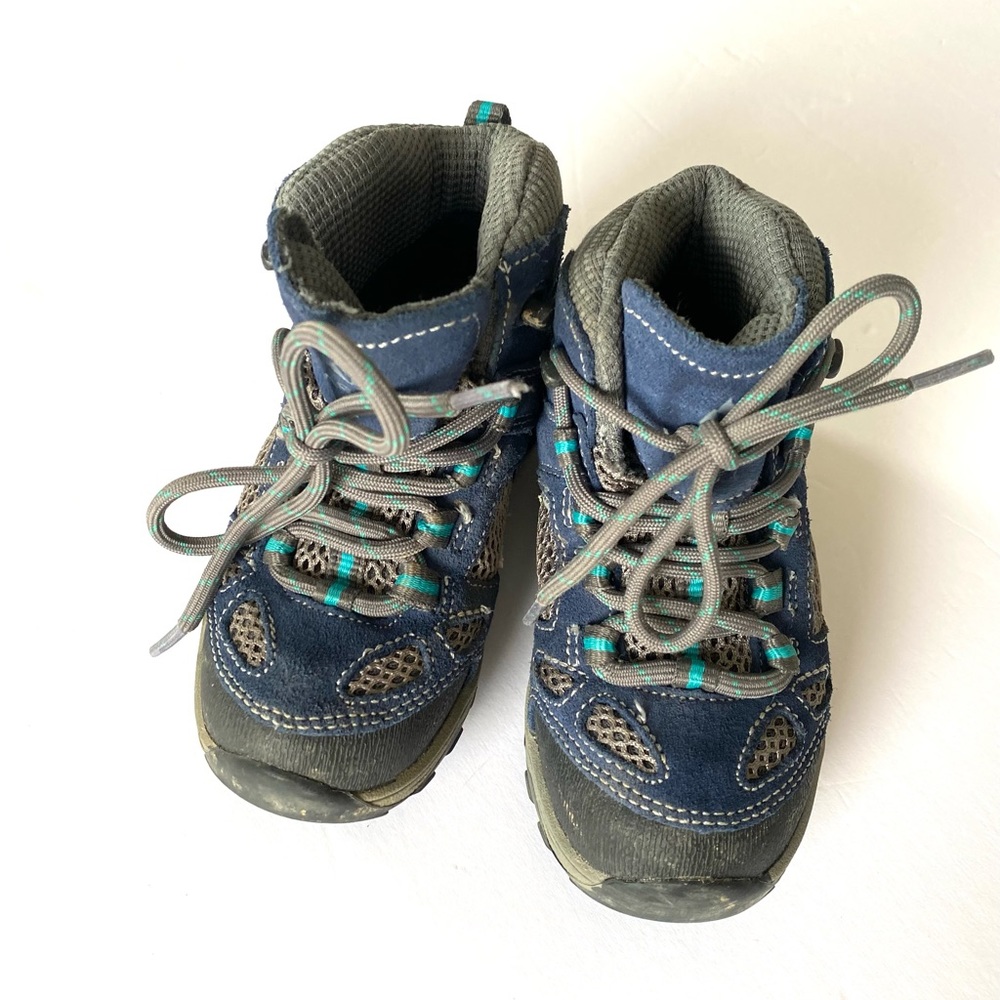 Vasque hiking boots kids size 10